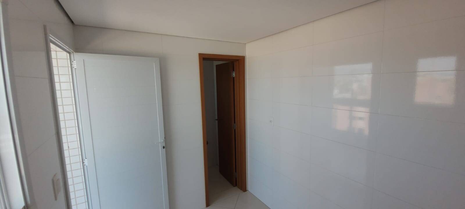 Apartamento à venda com 4 quartos, 290m² - Foto 18