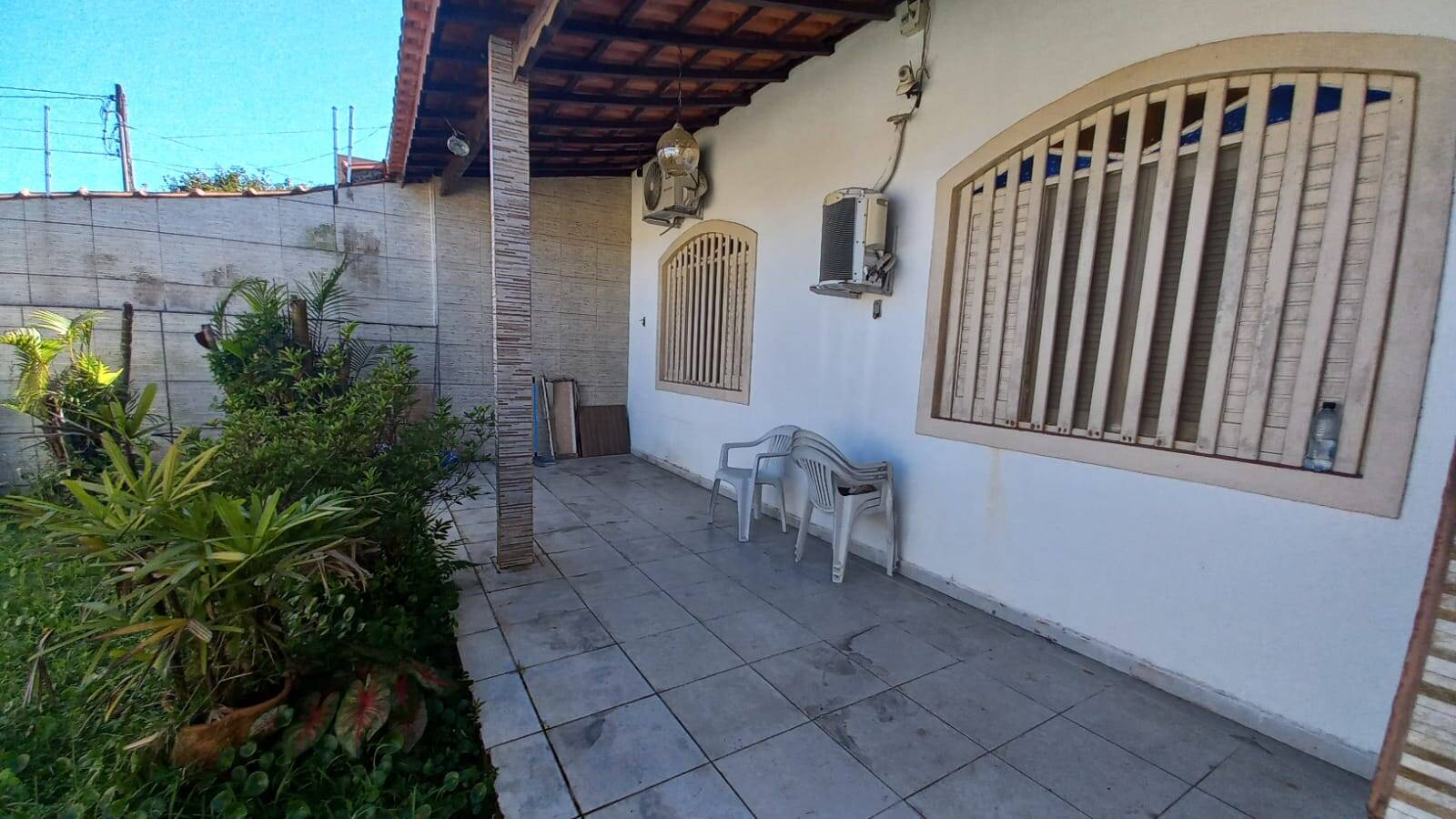 Casa à venda com 2 quartos, 170m² - Foto 2