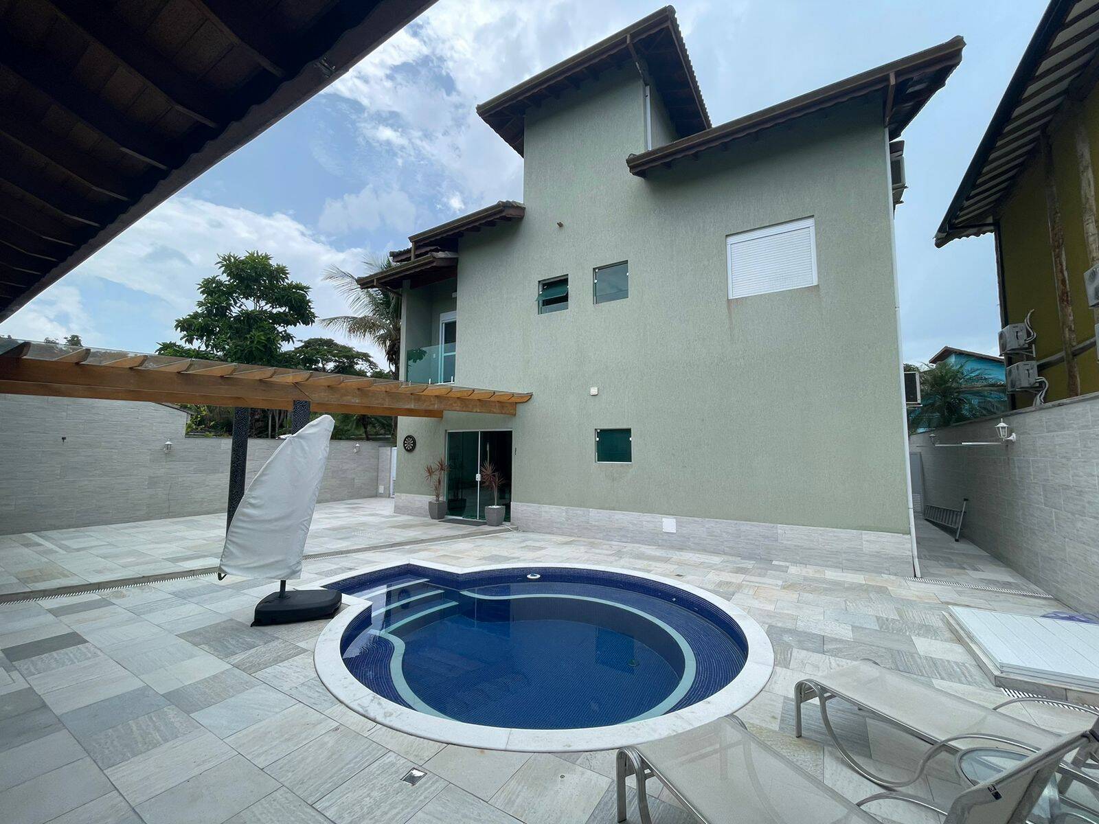 Casa à venda com 5 quartos, 400m² - Foto 16