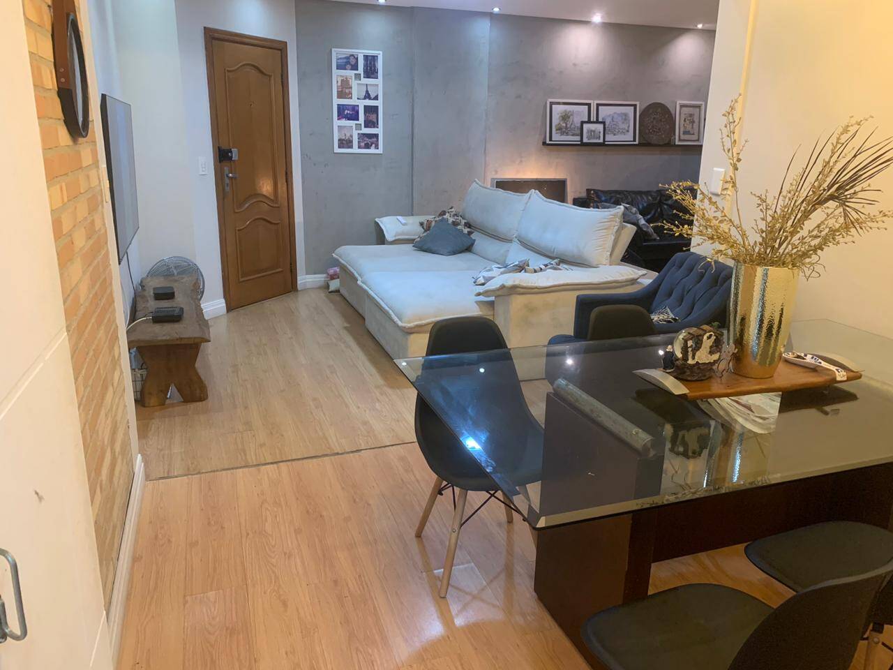 Apartamento à venda com 2 quartos, 98m² - Foto 1