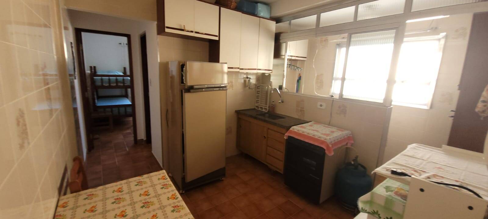 Apartamento à venda com 1 quarto, 47m² - Foto 6