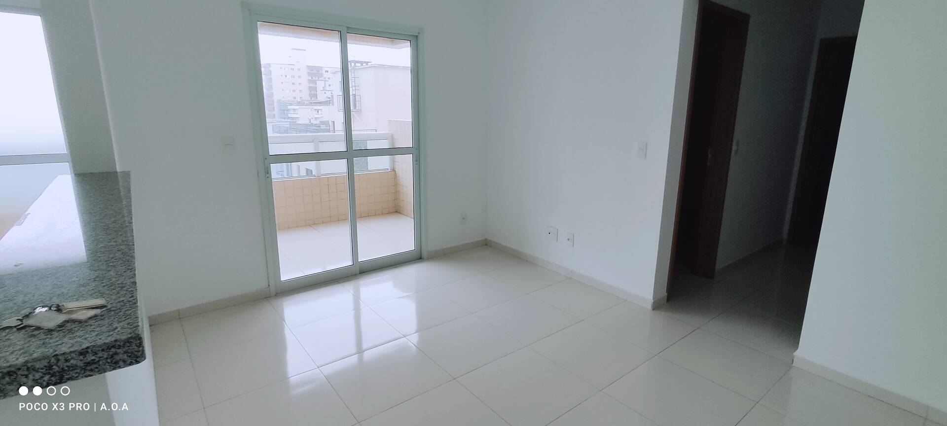 Apartamento à venda com 2 quartos, 63m² - Foto 4