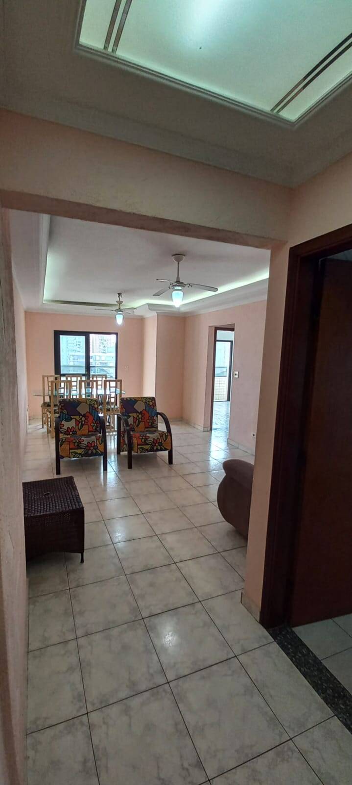 Apartamento para alugar com 2 quartos, 95m² - Foto 3