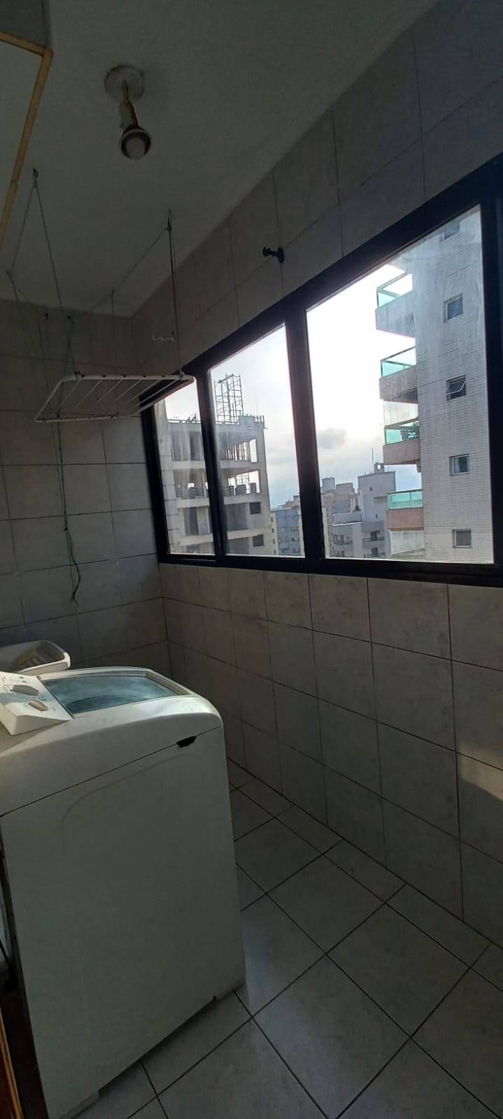 Apartamento para alugar com 2 quartos, 95m² - Foto 6