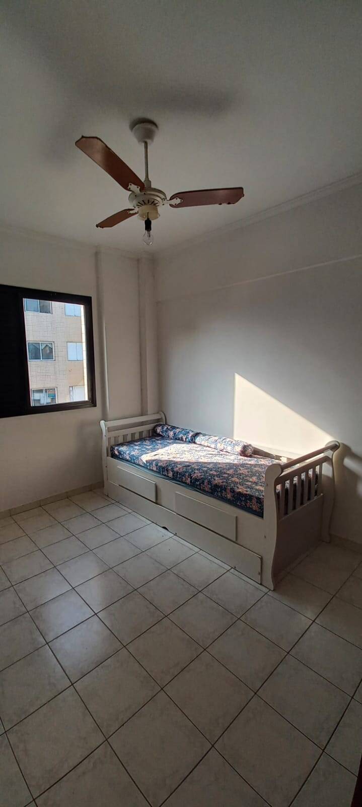 Apartamento para alugar com 2 quartos, 95m² - Foto 10