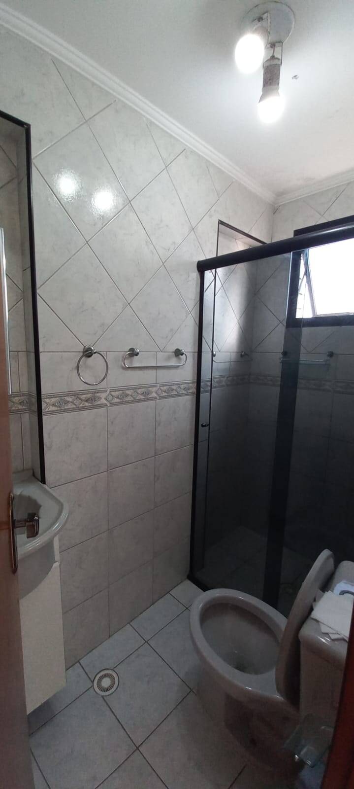 Apartamento para alugar com 2 quartos, 95m² - Foto 20