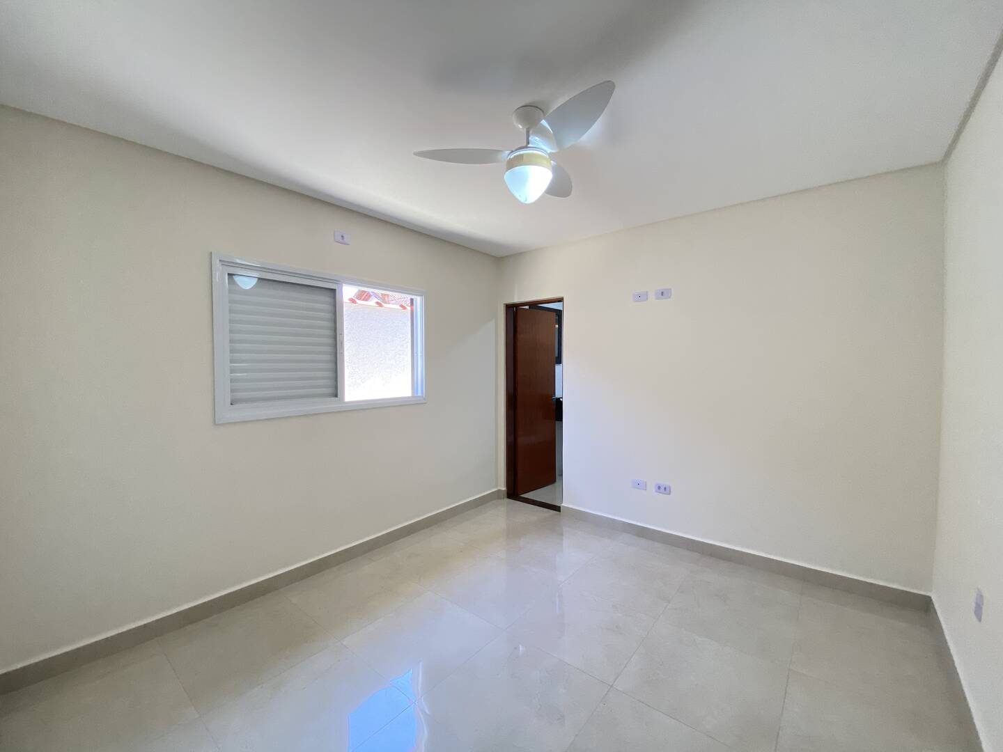 Casa à venda com 3 quartos, 170m² - Foto 18