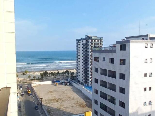 #7048 - Apartamento para Locação em Praia Grande - SP