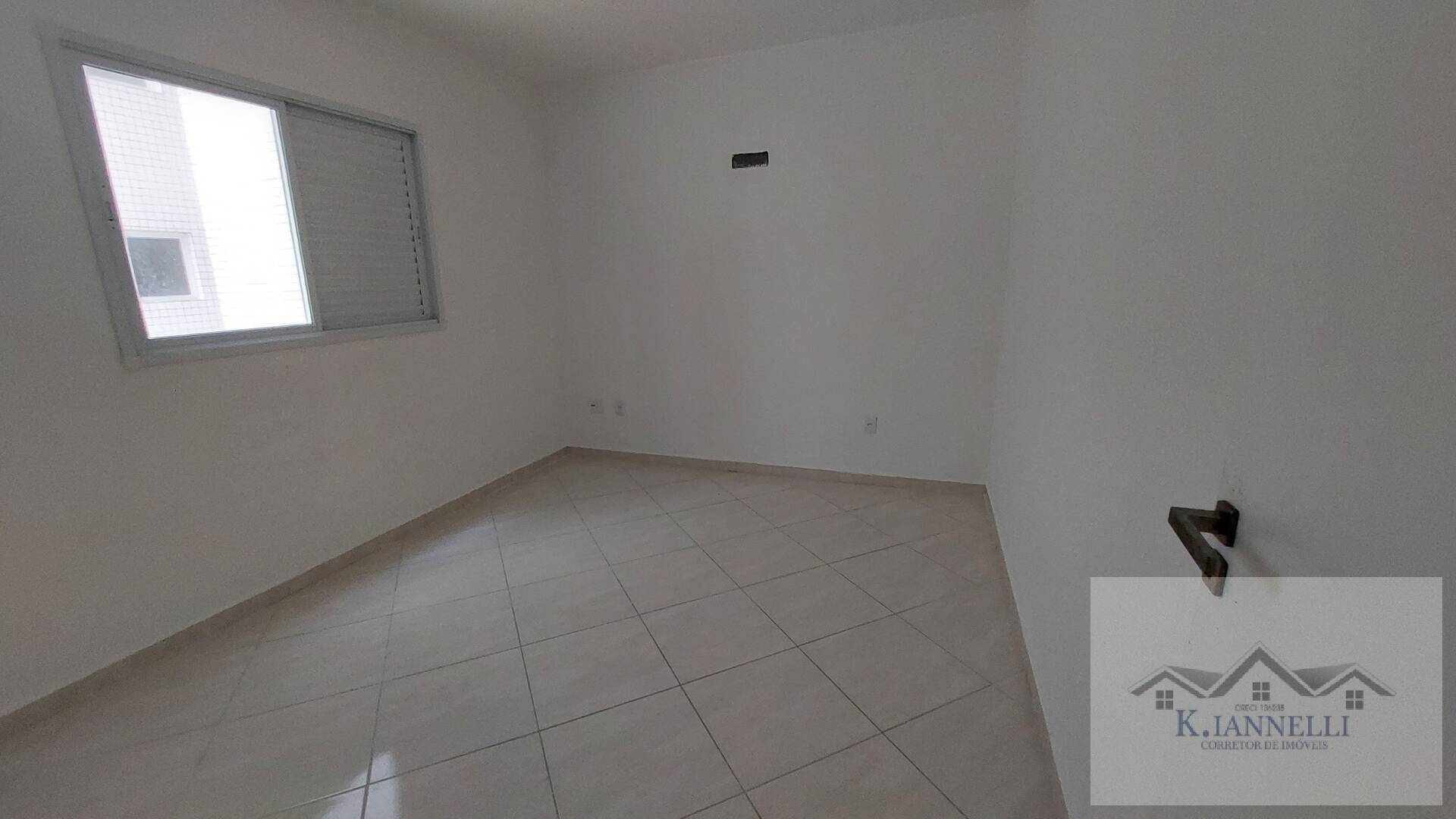 Apartamento à venda com 2 quartos, 99m² - Foto 27