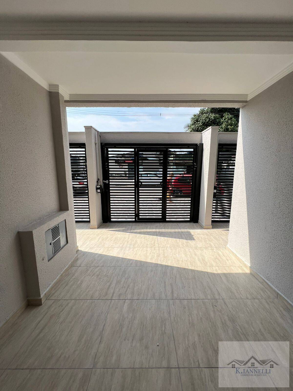 Casa à venda com 2 quartos, 59m² - Foto 9