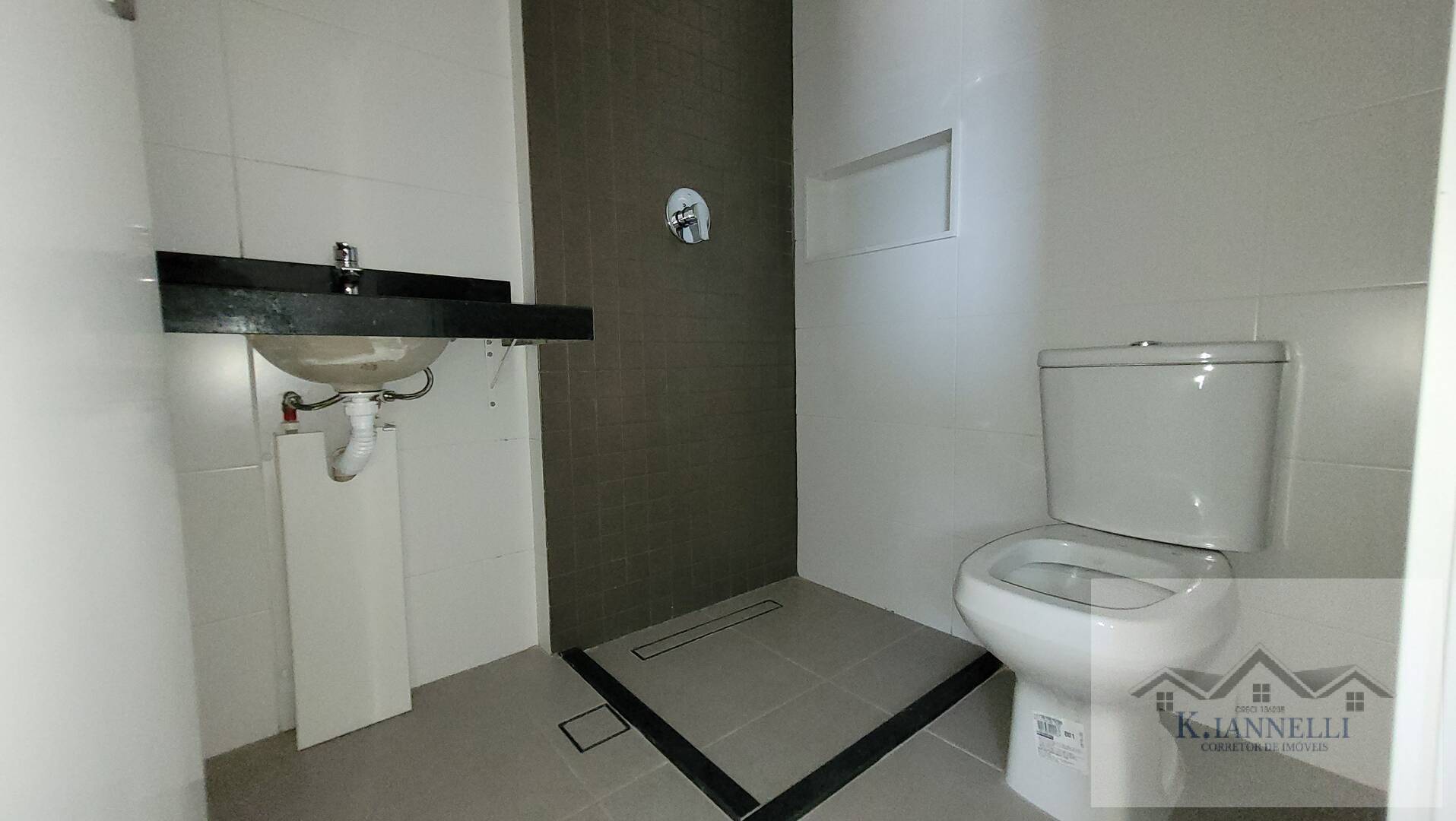 Apartamento à venda com 3 quartos, 120m² - Foto 17