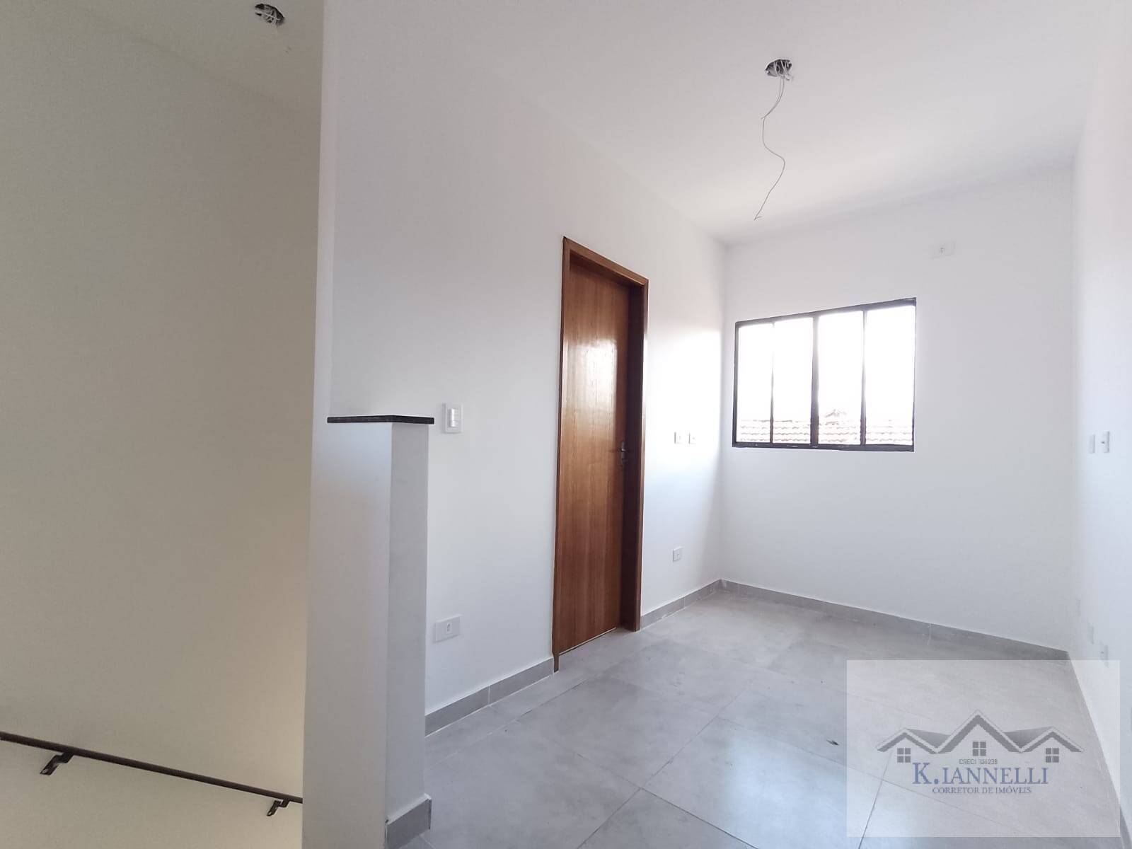 Casa à venda com 2 quartos, 63m² - Foto 6