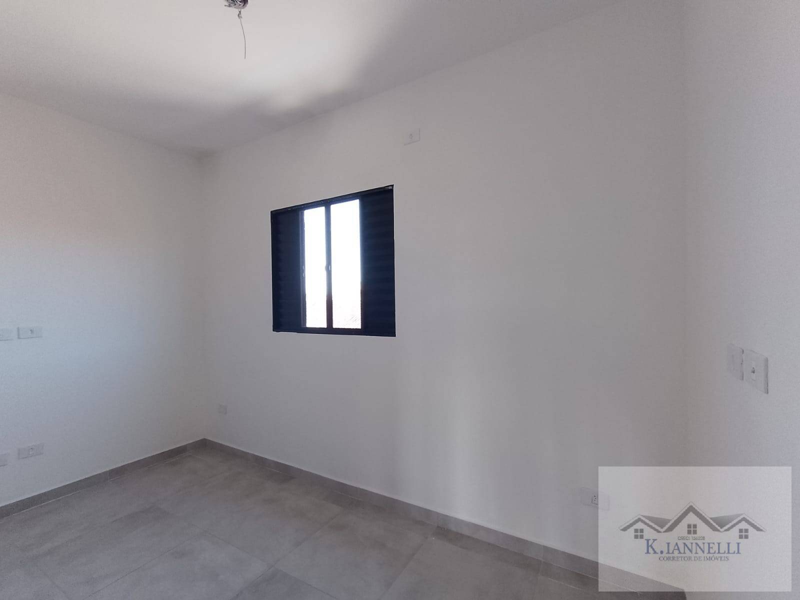 Casa à venda com 2 quartos, 63m² - Foto 11