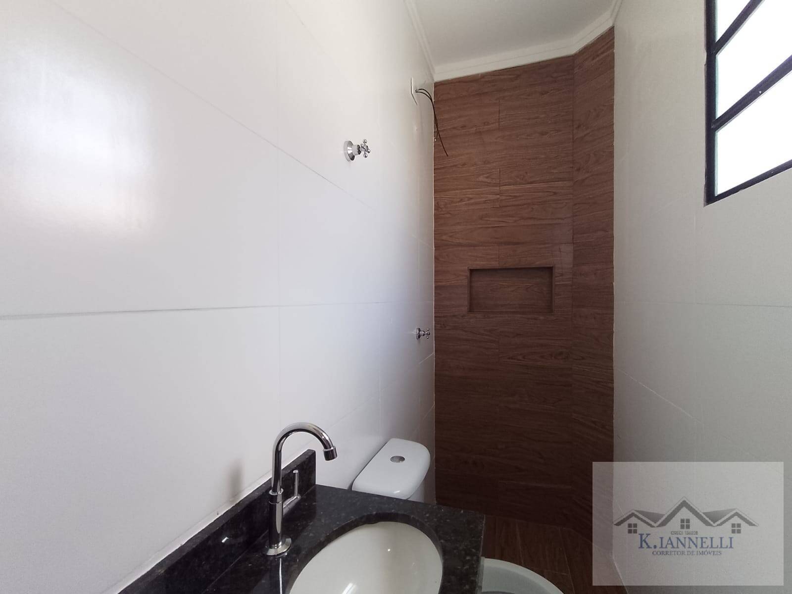 Casa à venda com 2 quartos, 63m² - Foto 14