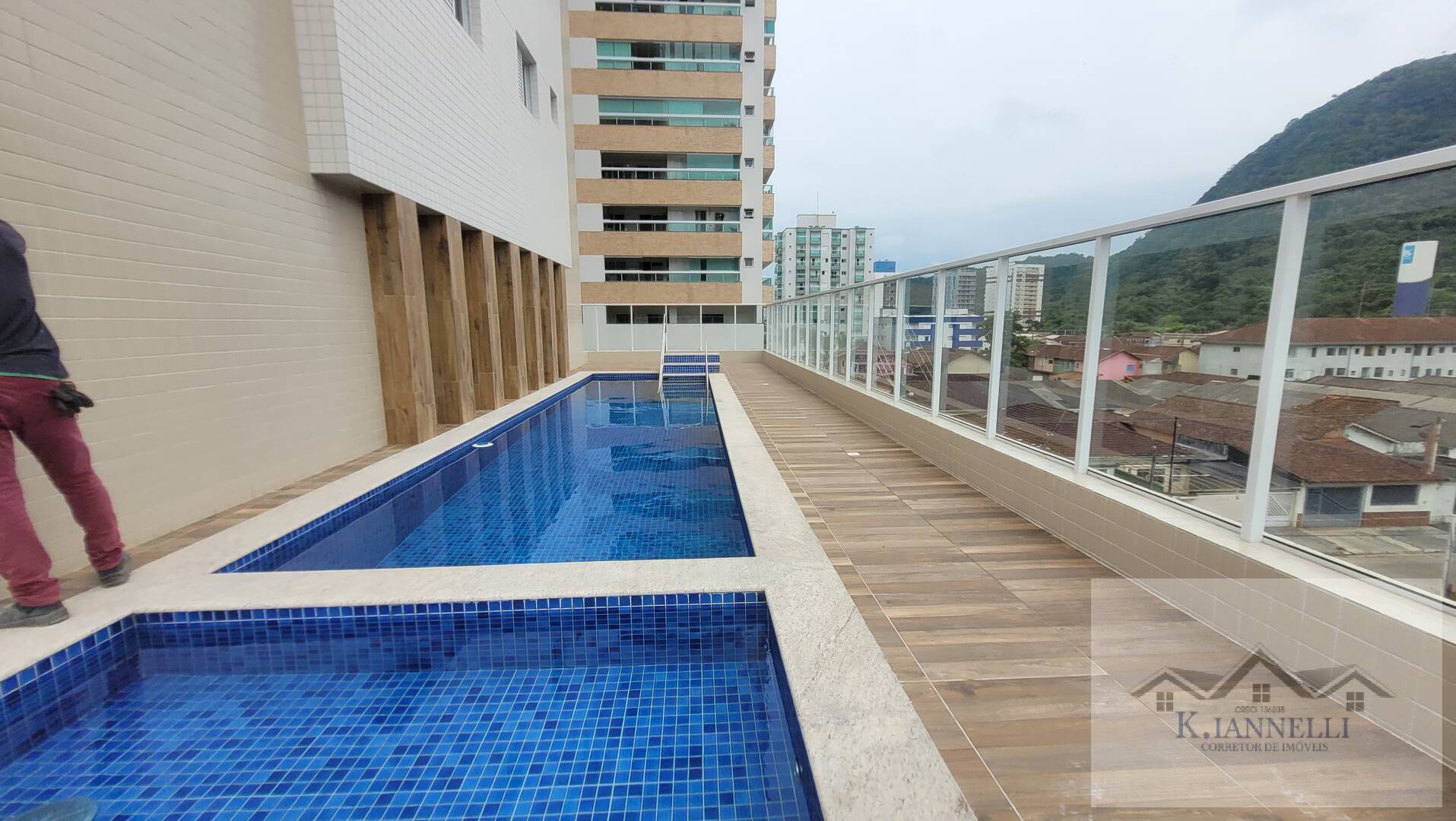 Apartamento à venda com 2 quartos, 62m² - Foto 5