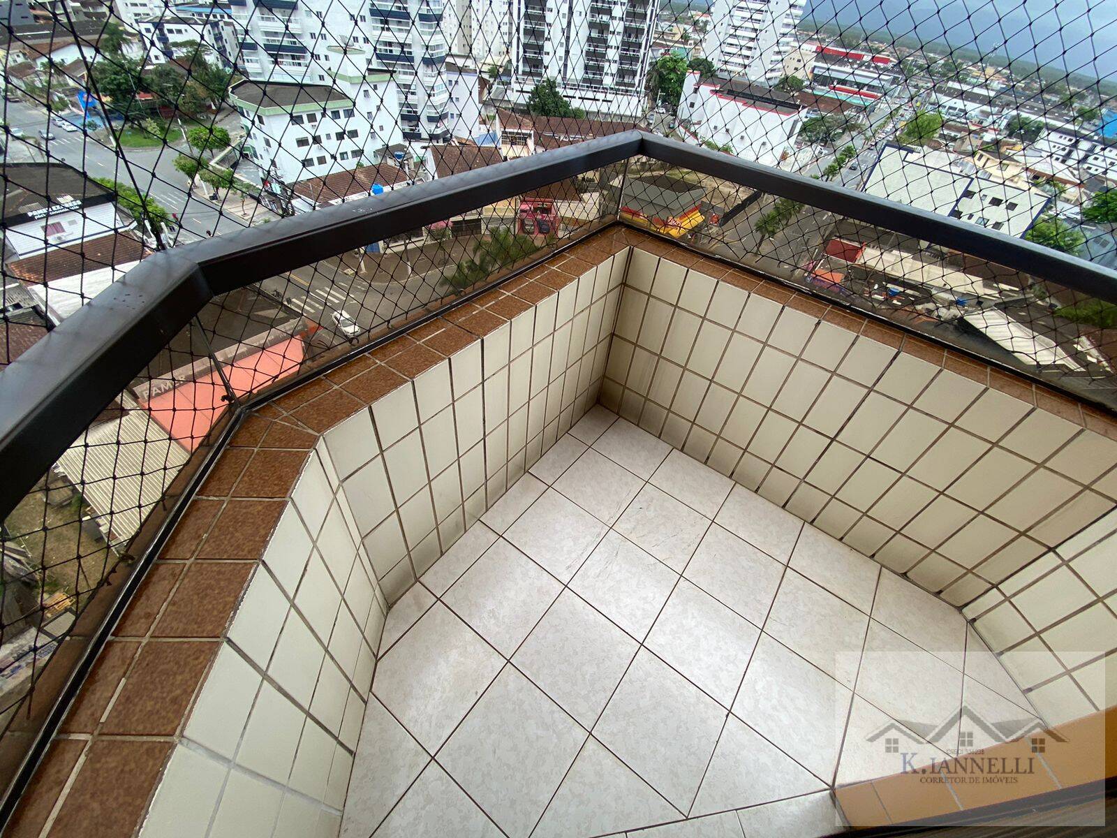 Apartamento para alugar com 2 quartos, 95m² - Foto 4