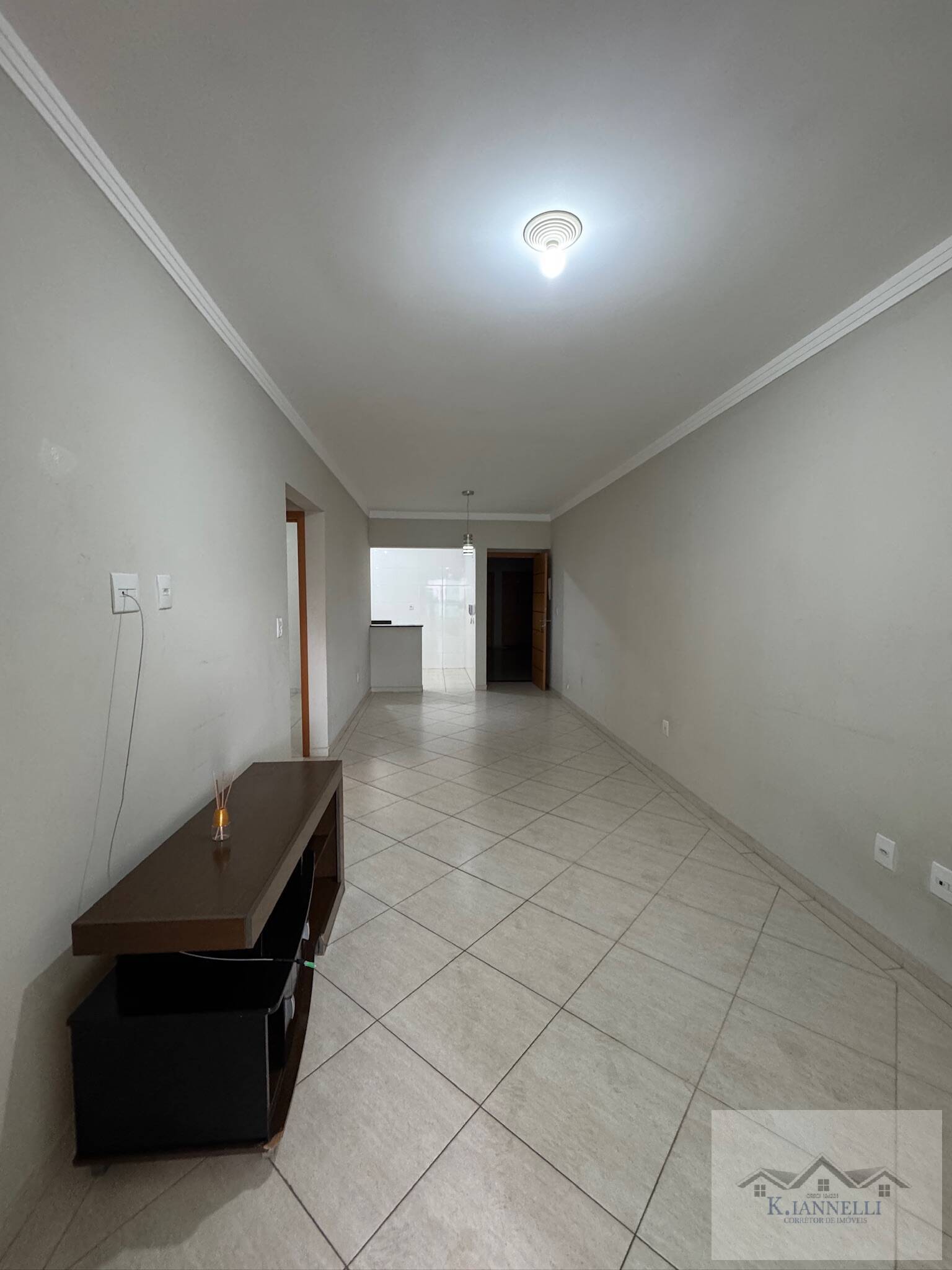 Apartamento para alugar com 2 quartos, 82m² - Foto 3