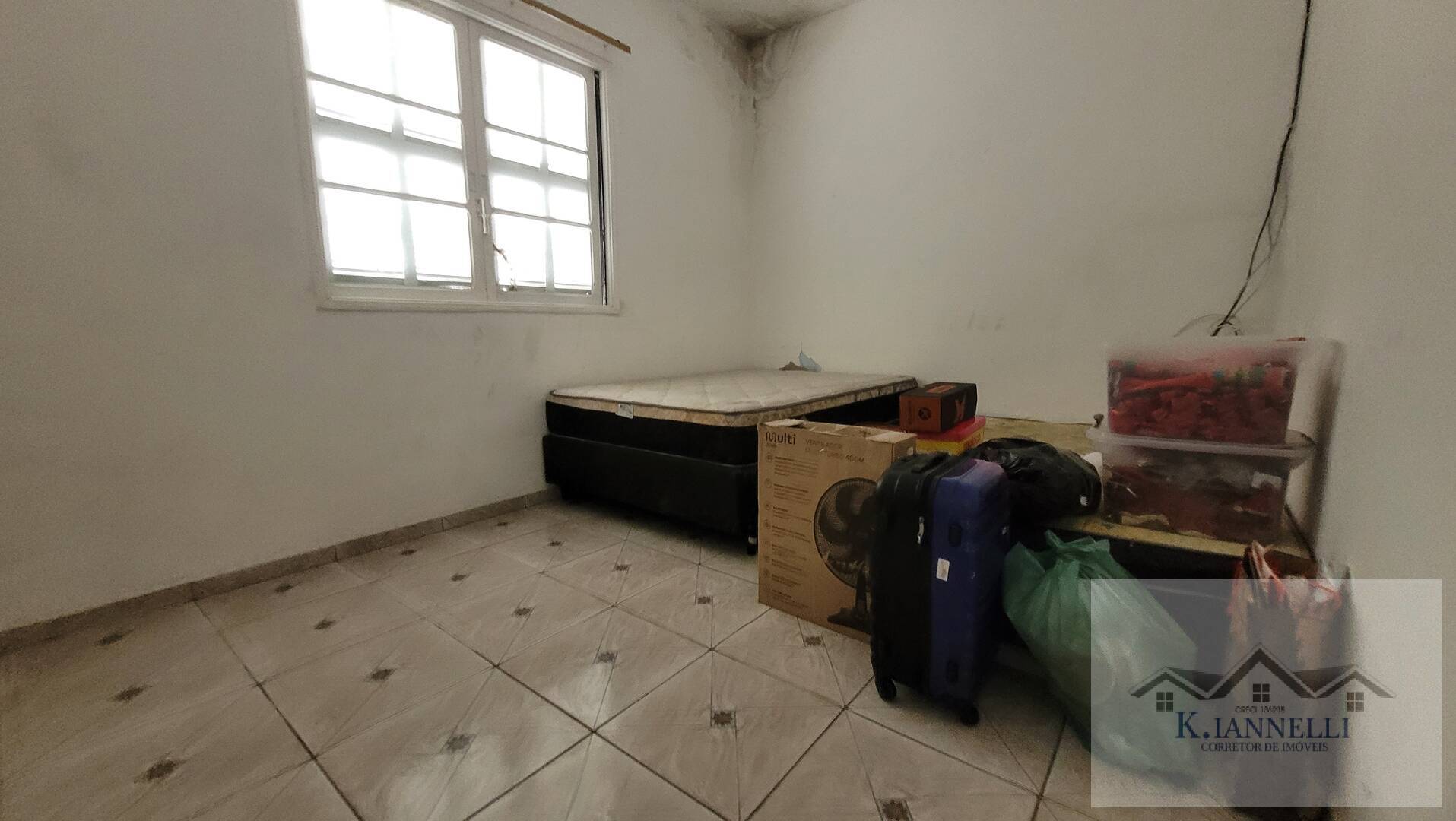 Casa à venda com 2 quartos, 150m² - Foto 7