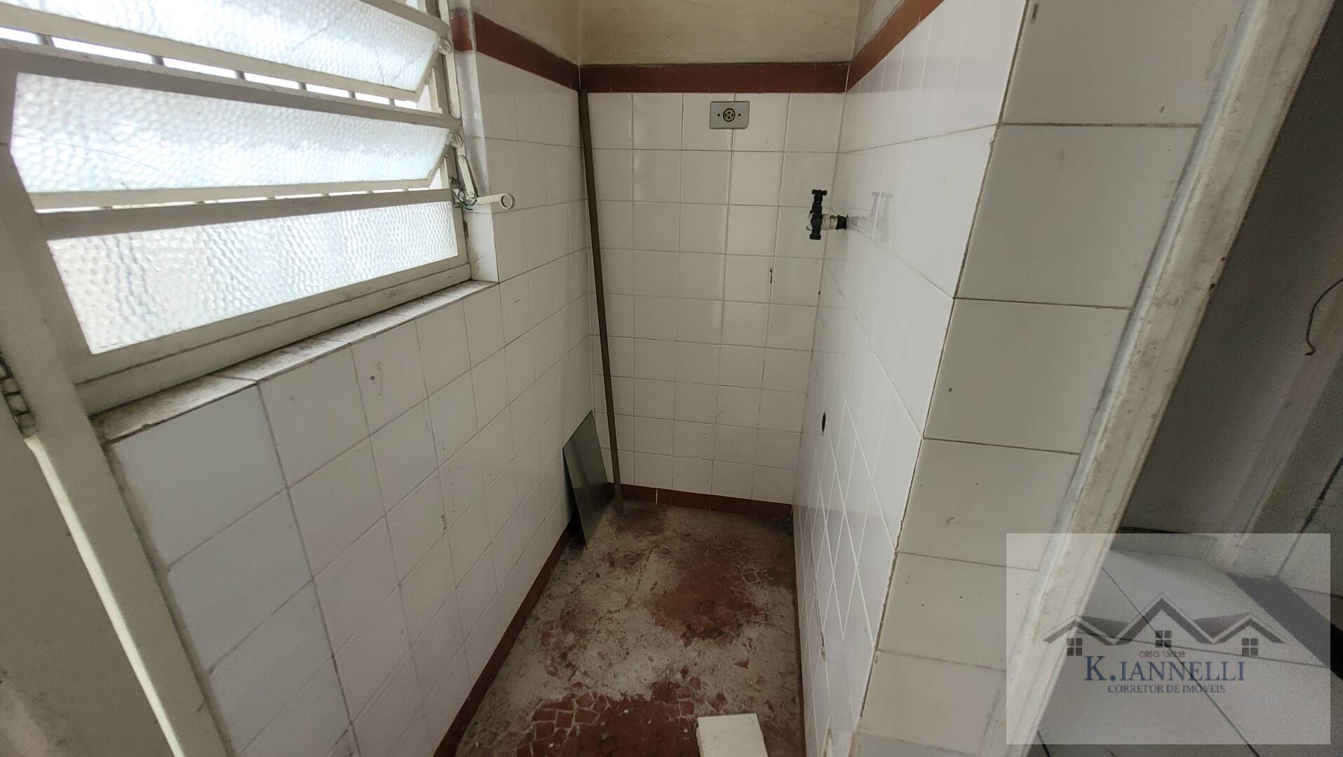 Casa à venda com 2 quartos, 150m² - Foto 10