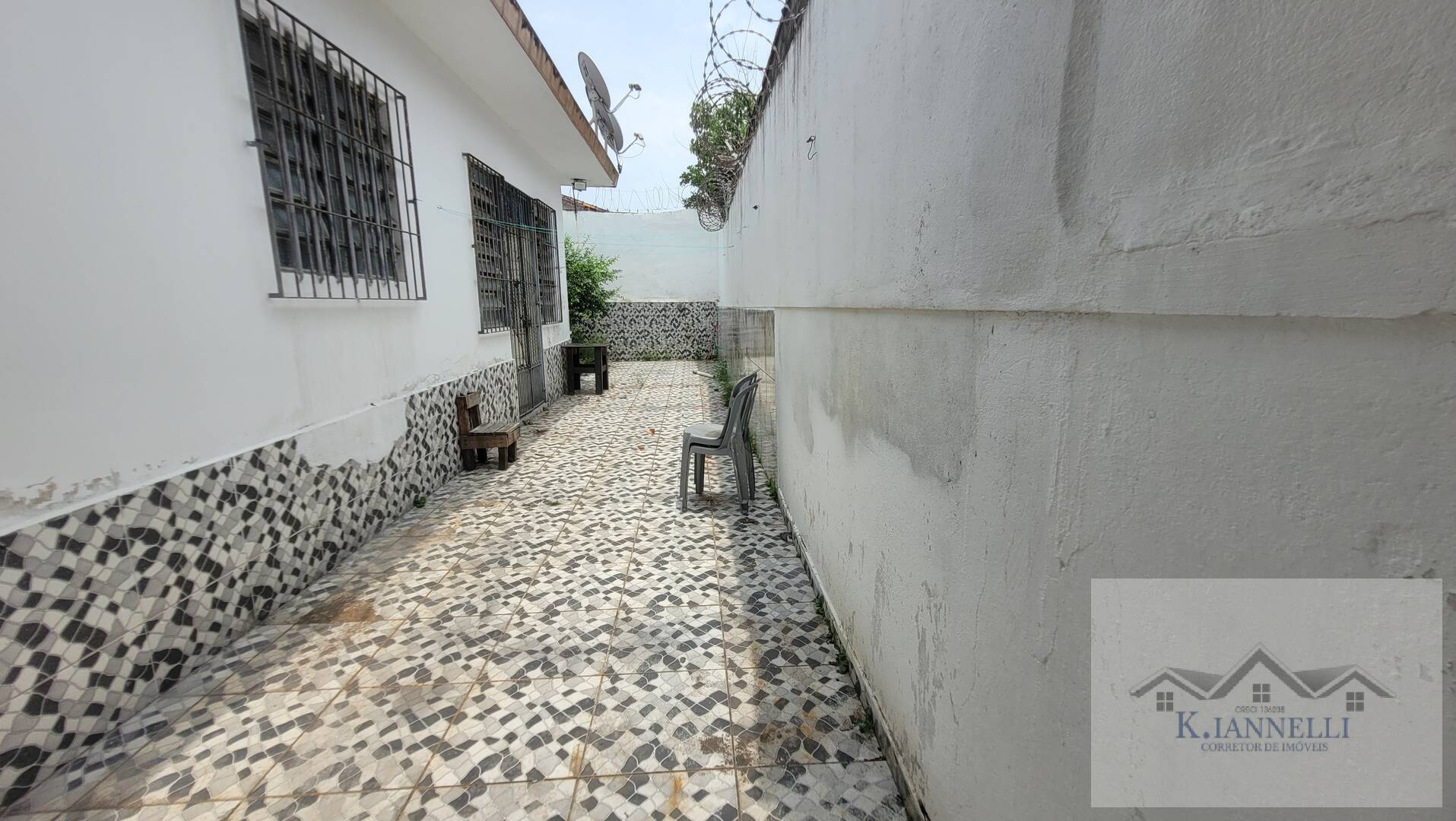 Casa à venda com 2 quartos, 150m² - Foto 13