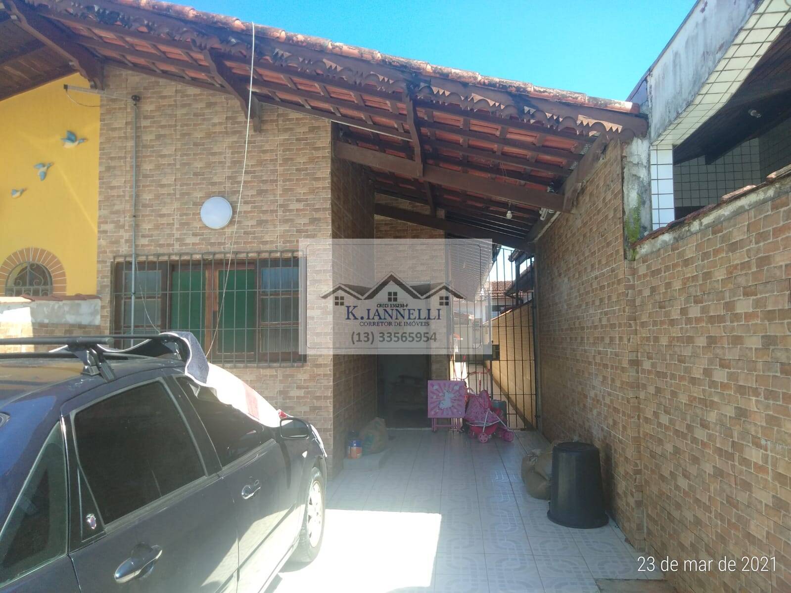 Casa à venda com 3 quartos, 165m² - Foto 1