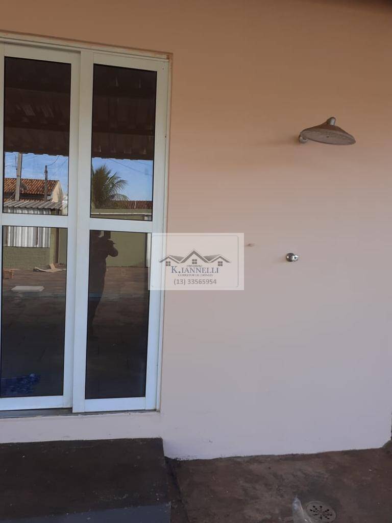 Casa à venda com 2 quartos, 150m² - Foto 2