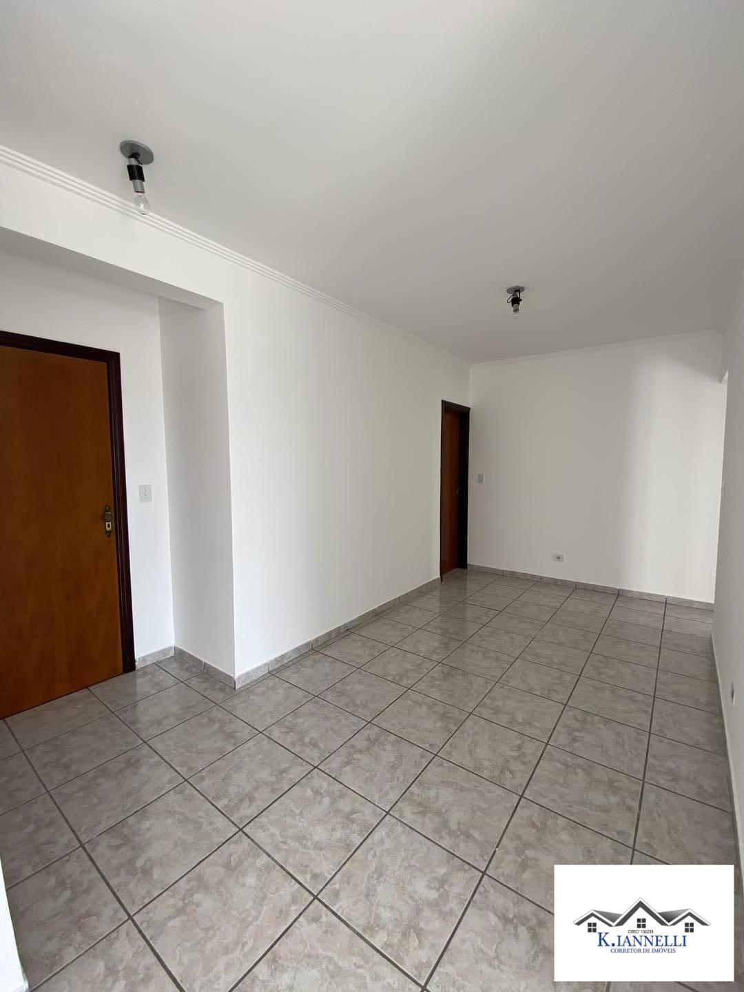 Apartamento à venda com 3 quartos, 107m² - Foto 13