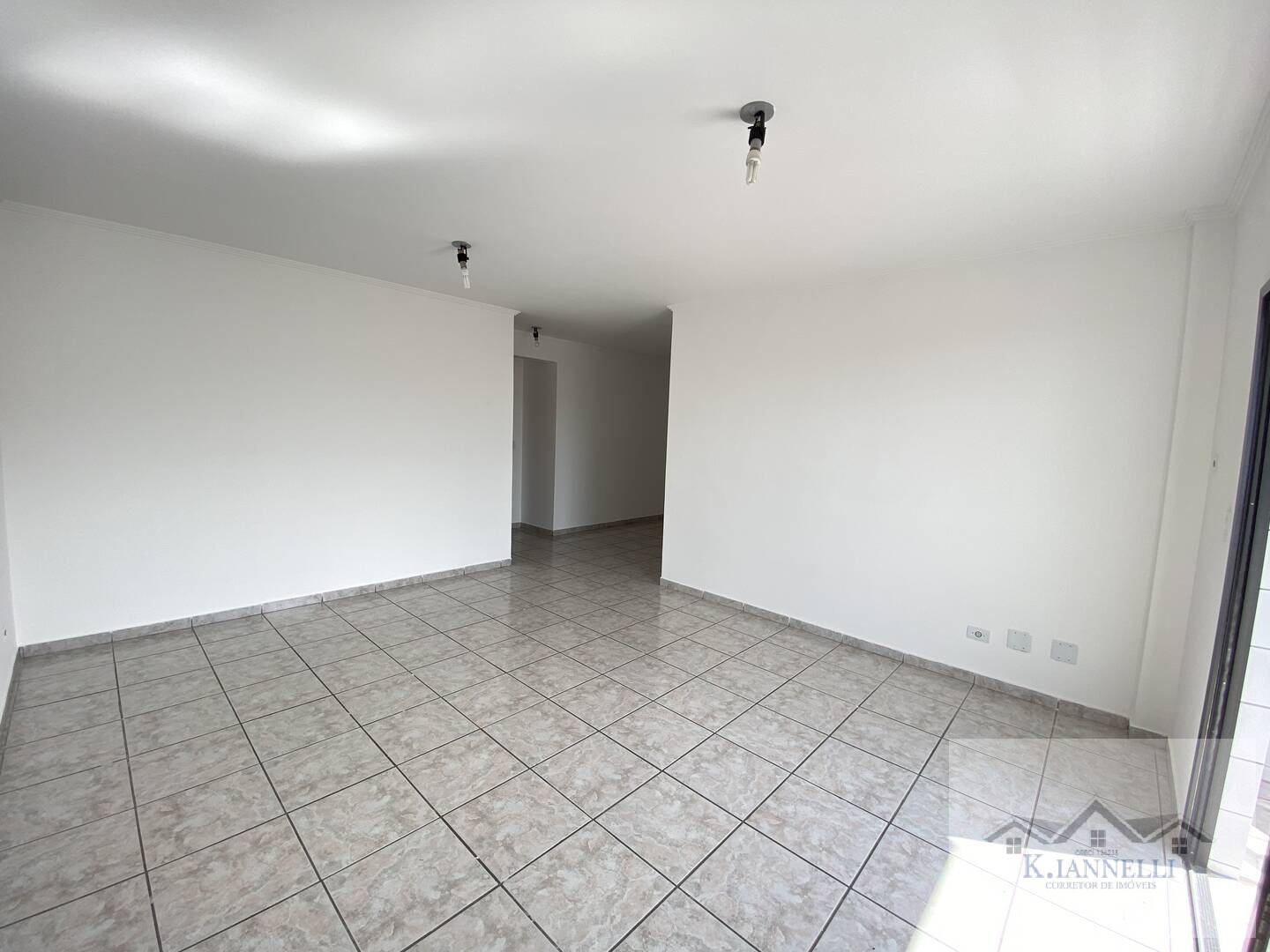 Apartamento à venda com 3 quartos, 107m² - Foto 15