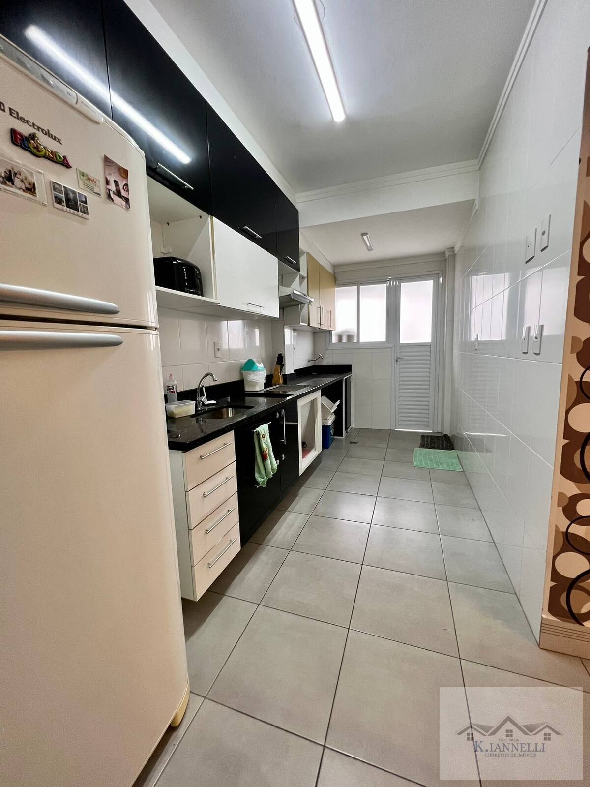 Apartamento à venda com 2 quartos, 83m² - Foto 6