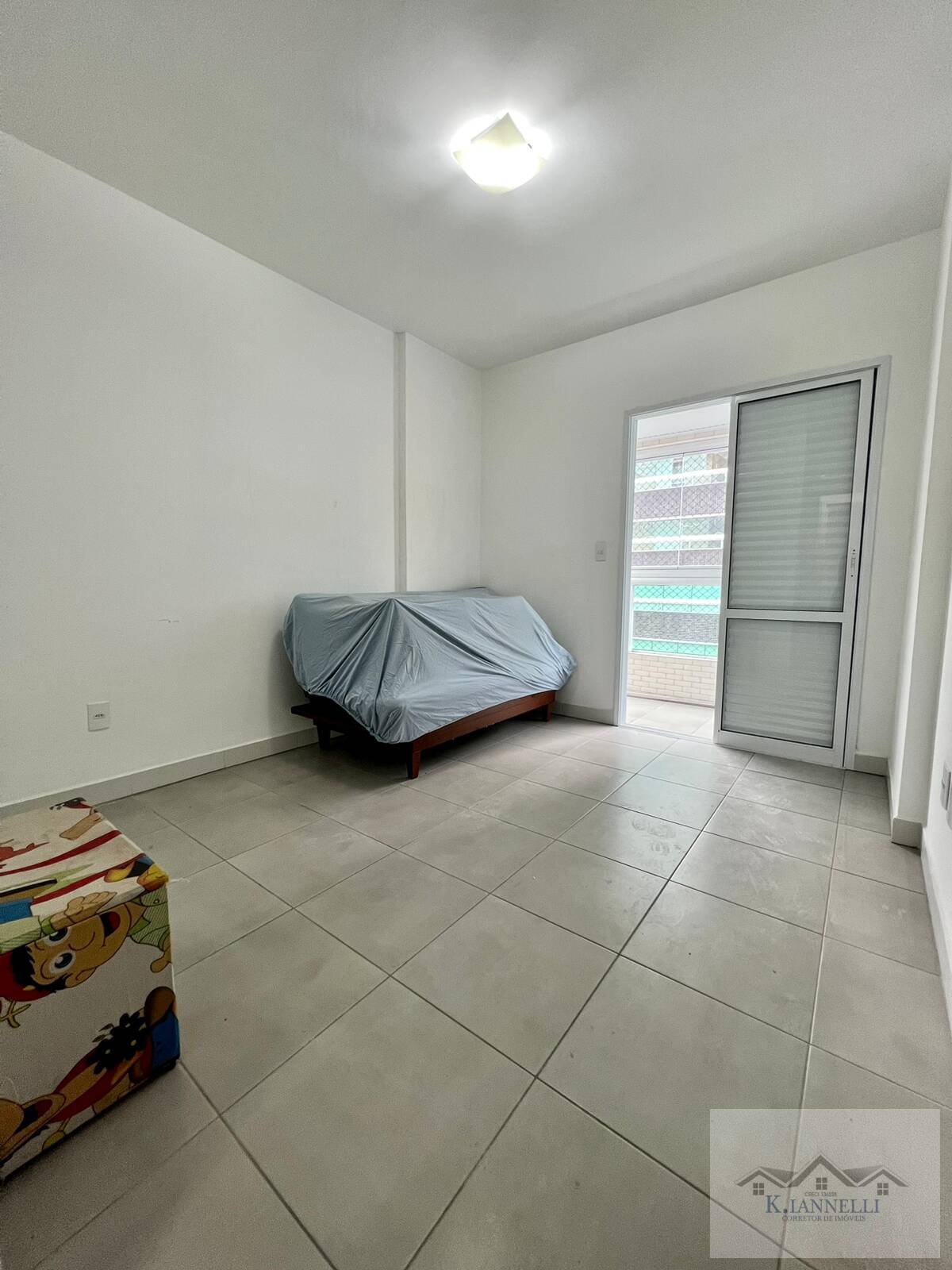 Apartamento à venda com 2 quartos, 83m² - Foto 8