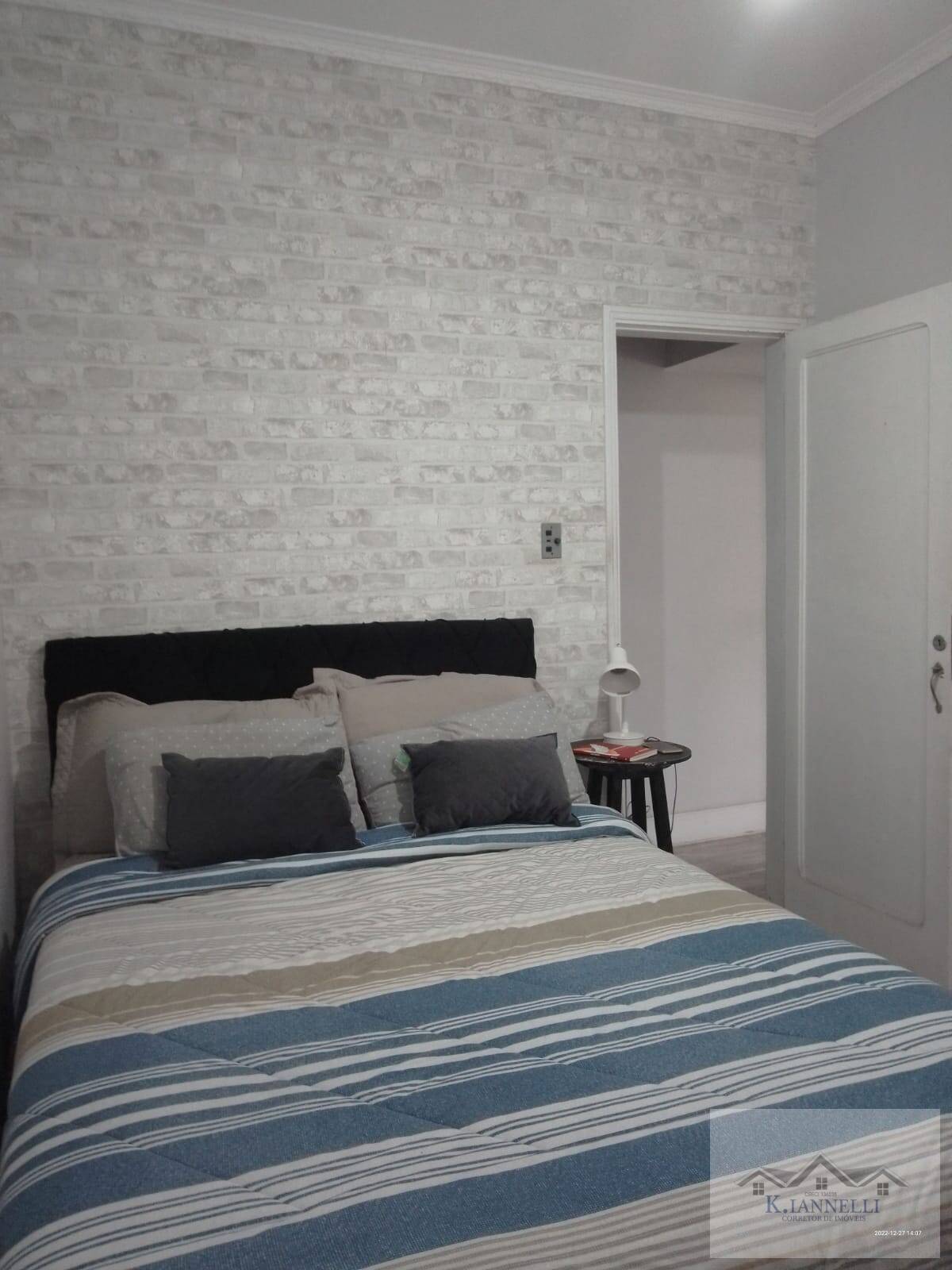 Apartamento à venda com 2 quartos, 58m² - Foto 3