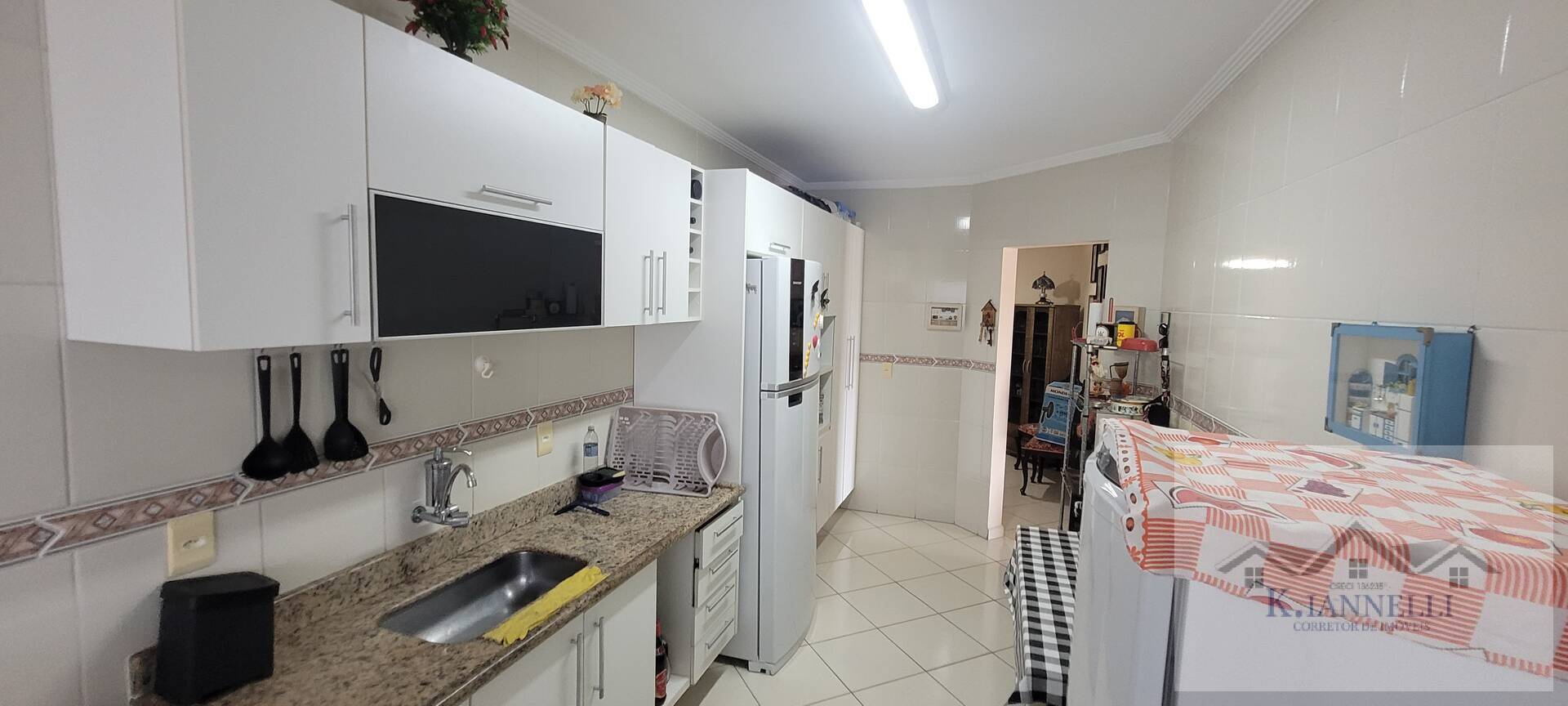 Apartamento à venda com 2 quartos, 108m² - Foto 2