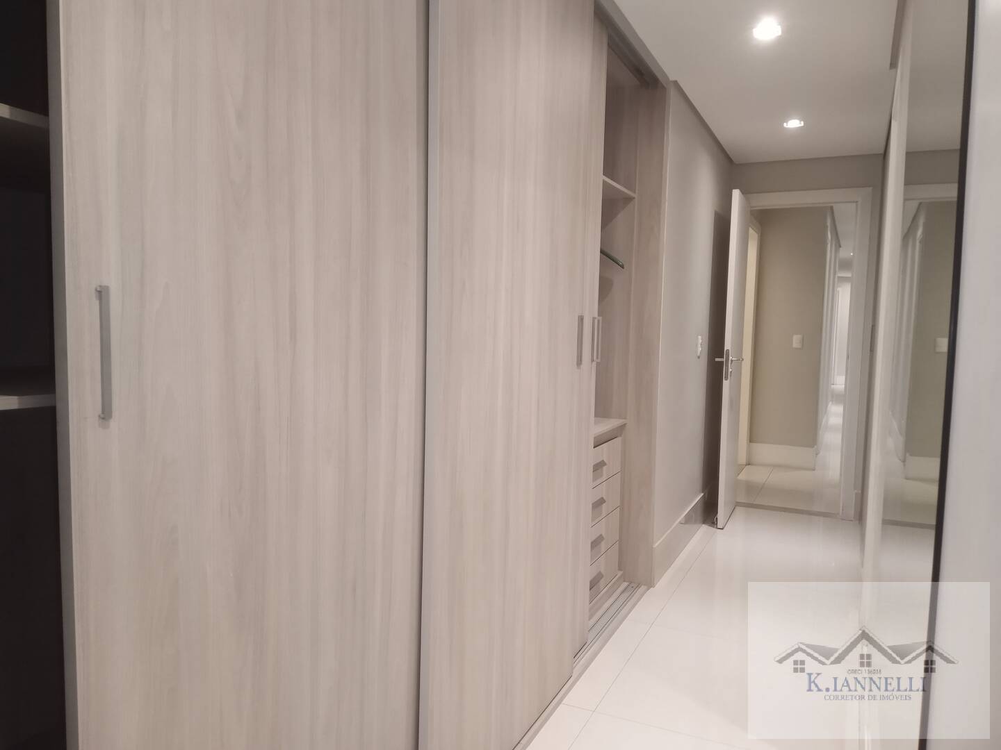 Apartamento à venda com 4 quartos, 336m² - Foto 14