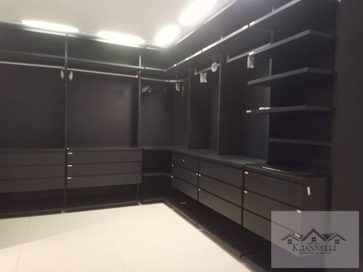 Apartamento à venda com 4 quartos, 336m² - Foto 18