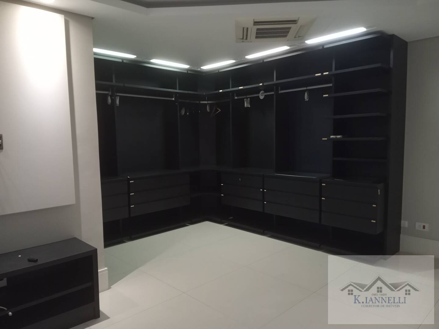 Apartamento à venda com 4 quartos, 336m² - Foto 19