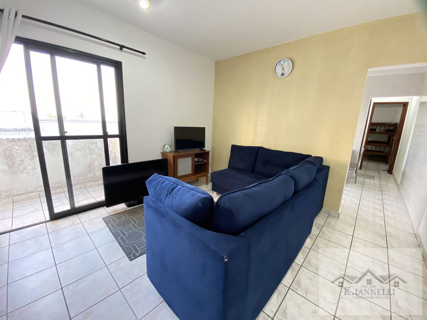 Apartamento à venda com 1 quarto, 66m² - Foto 2