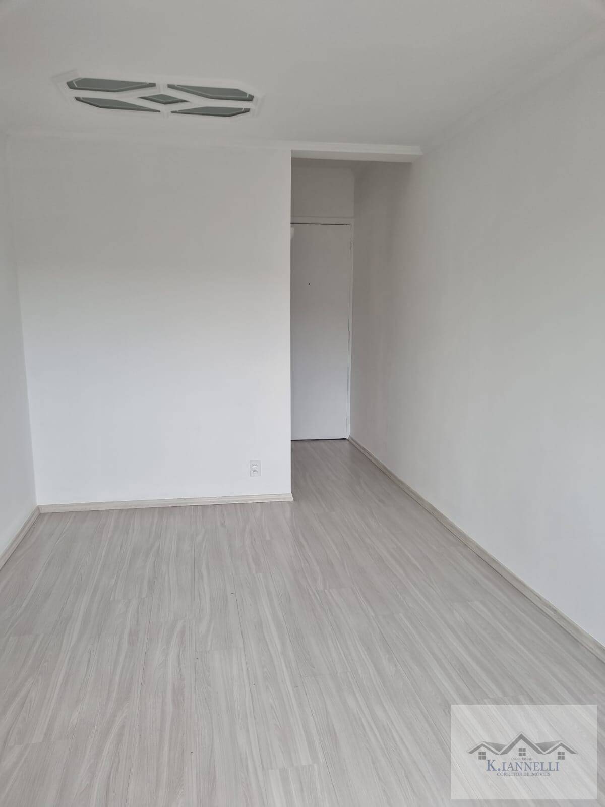 Apartamento à venda com 2 quartos, 48m² - Foto 3