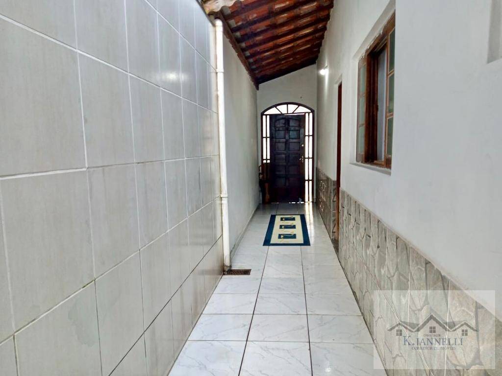 Casa à venda com 3 quartos, 90m² - Foto 21