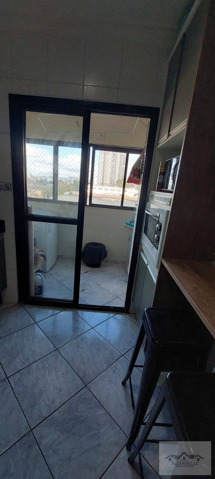 Apartamento à venda com 2 quartos, 63m² - Foto 8