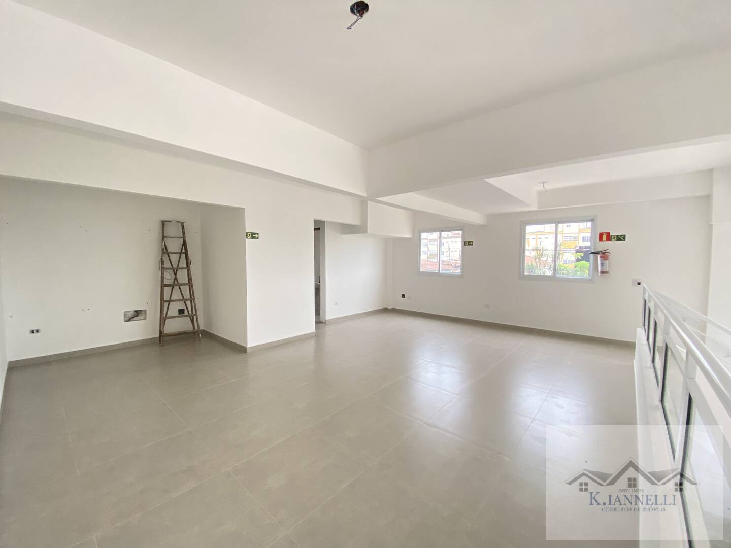 Loja-Salão para alugar, 151570m² - Foto 3