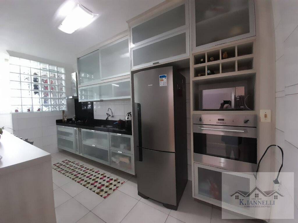 Apartamento à venda com 2 quartos, 100m² - Foto 13