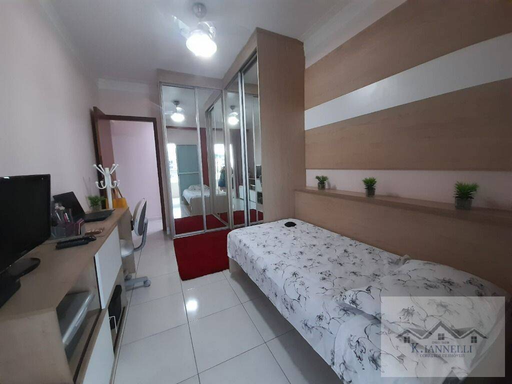 Apartamento à venda com 2 quartos, 100m² - Foto 11