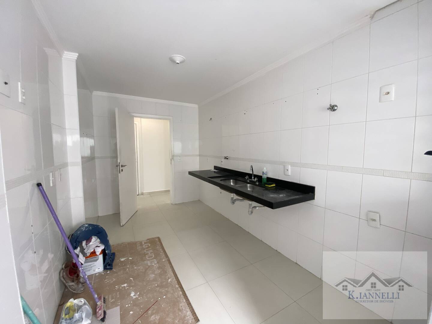 Apartamento à venda com 3 quartos, 166360m² - Foto 5