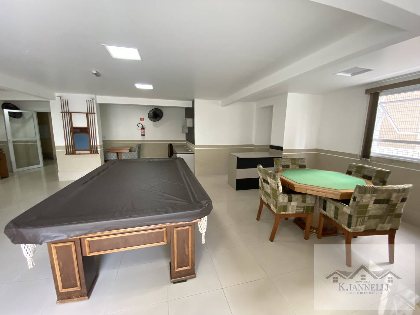 Apartamento à venda com 3 quartos, 166360m² - Foto 47