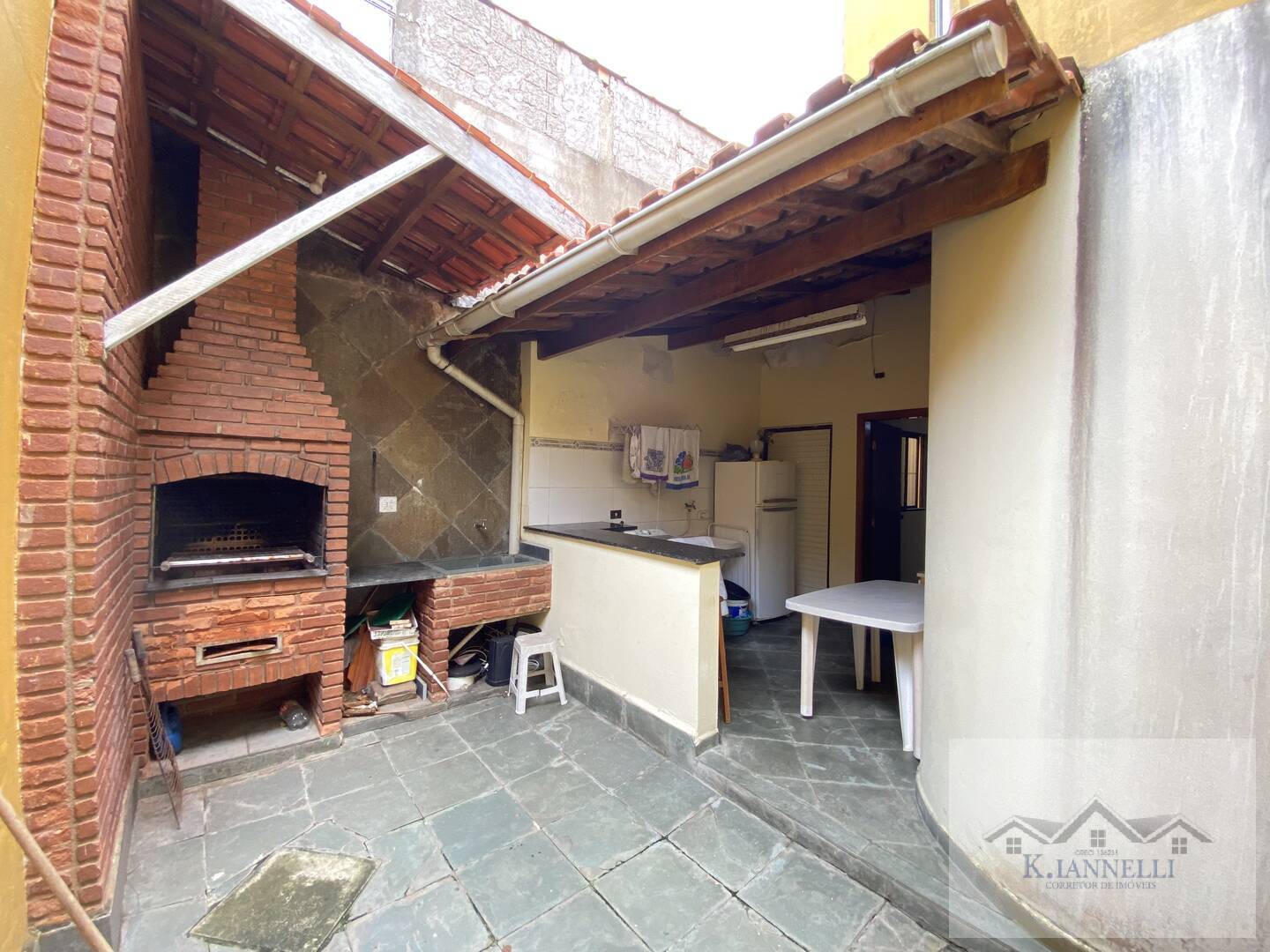 Casa à venda com 4 quartos, 180m² - Foto 12