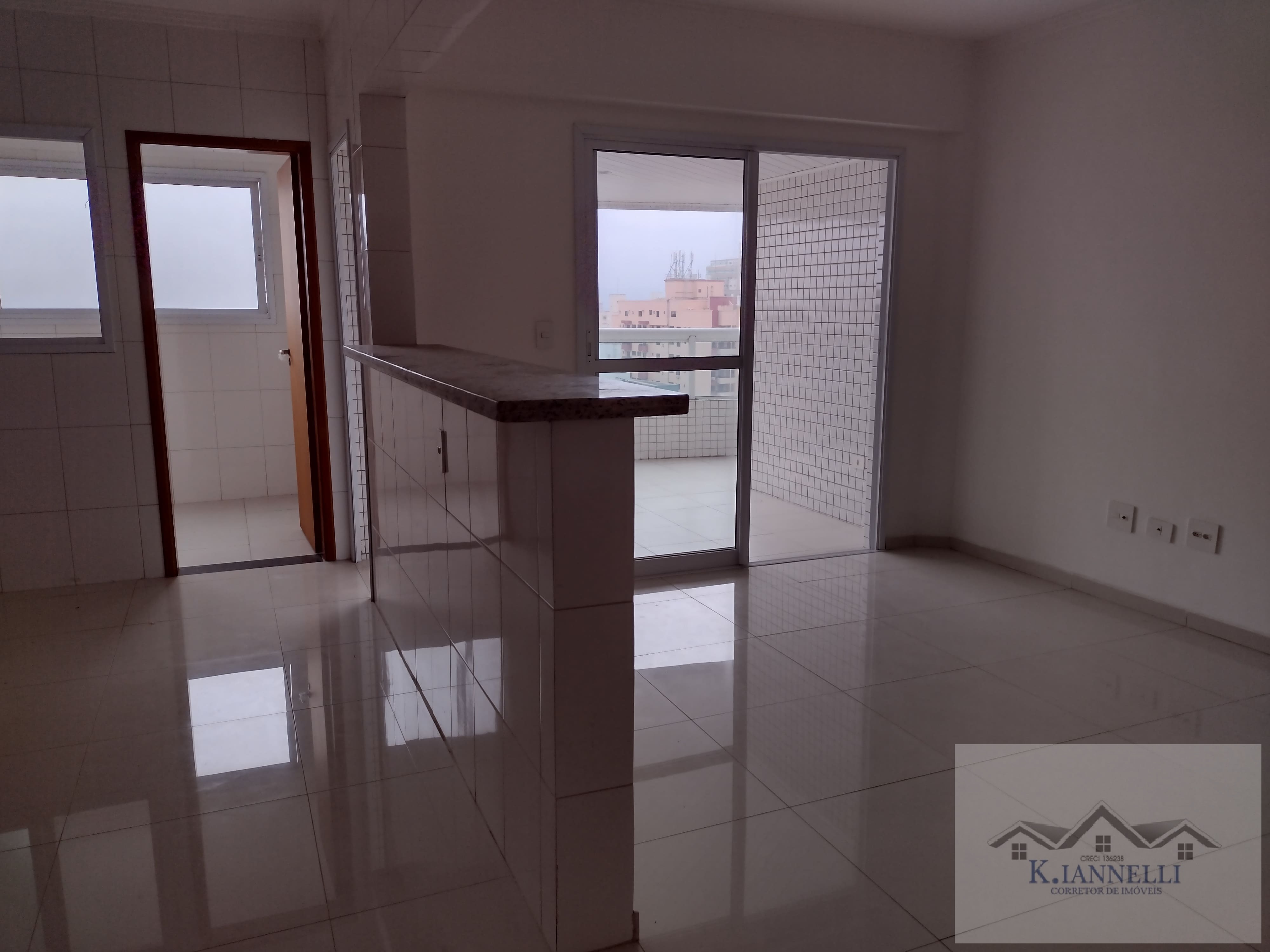 Apartamento à venda com 3 quartos, 230m² - Foto 7