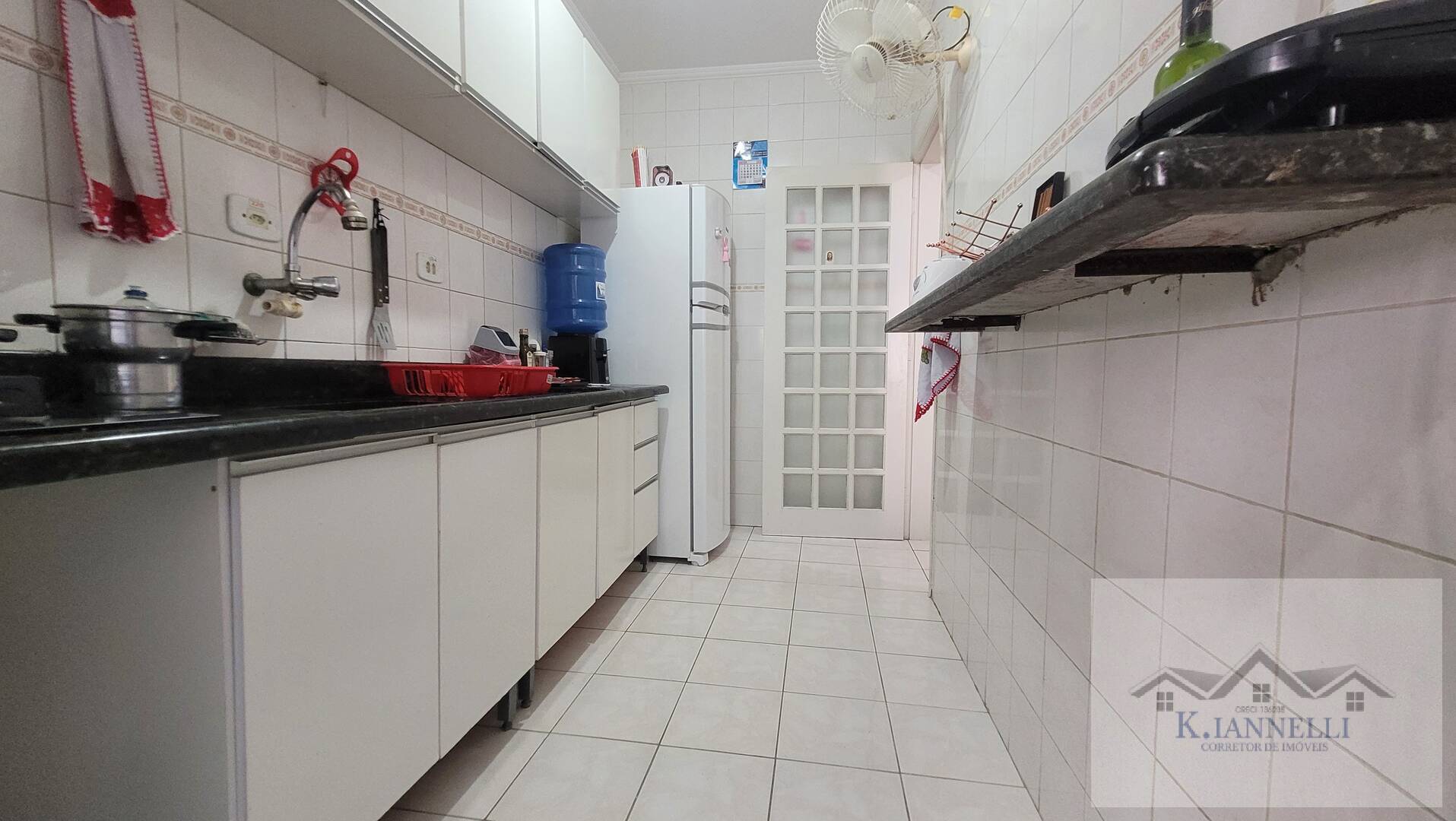 Apartamento à venda com 1 quarto, 45m² - Foto 9