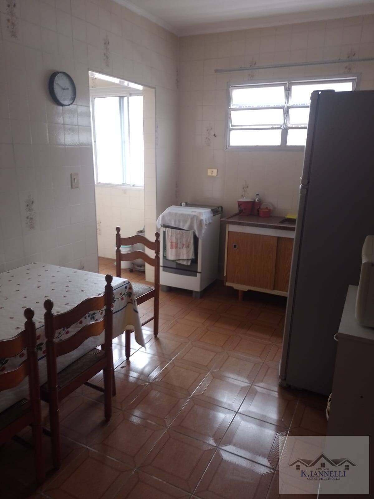 Apartamento à venda com 1 quarto, 77m² - Foto 4