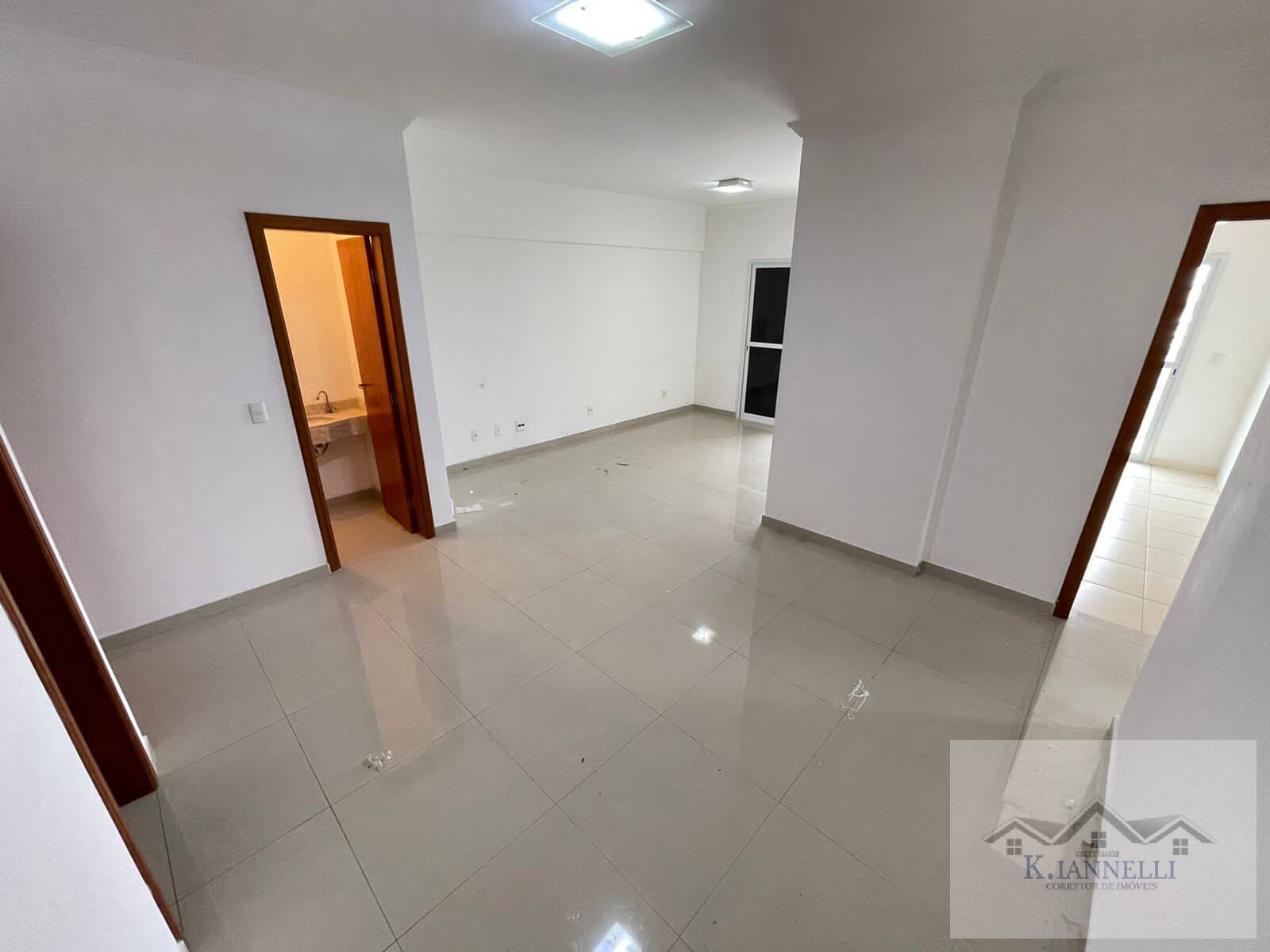 Apartamento à venda com 3 quartos, 115m² - Foto 1