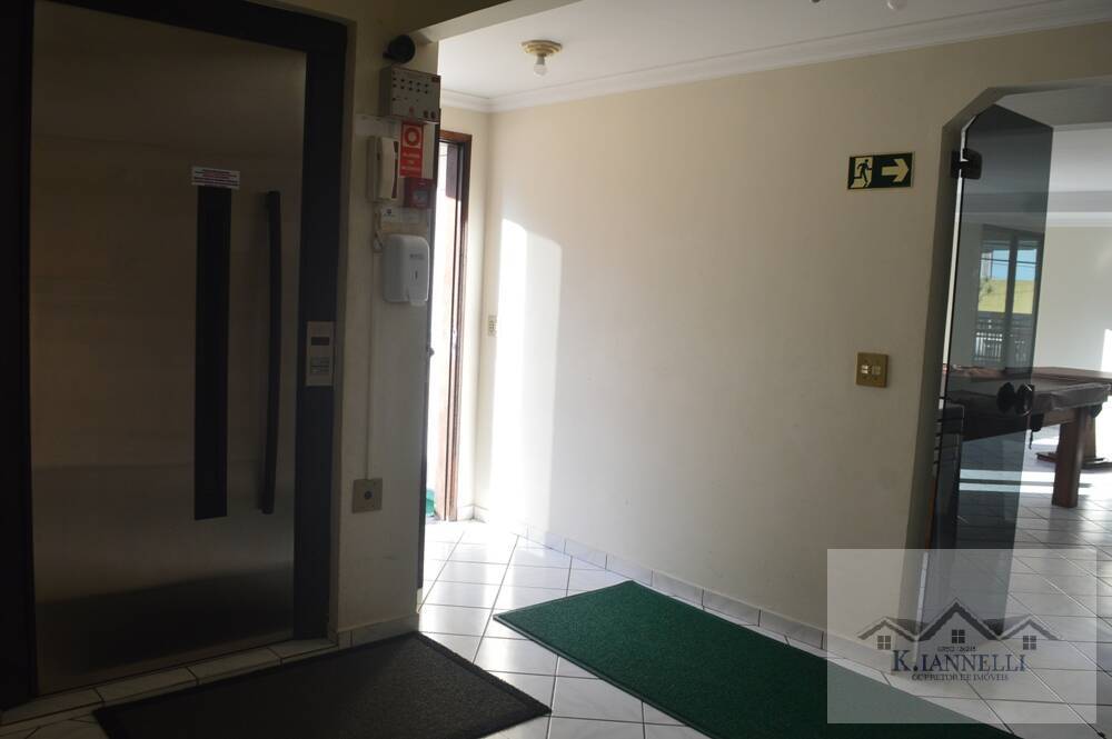 Apartamento à venda com 1 quarto, 45m² - Foto 19